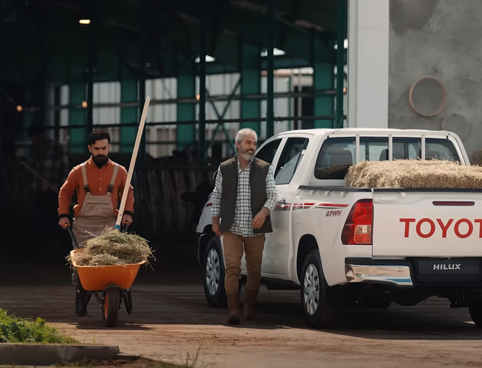 HILUX — Let It Carry Your Load